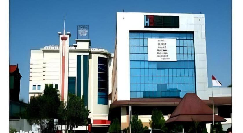 Hotel Banjarmasin International Banjarmasin (South Kalimantan) Exterior foto